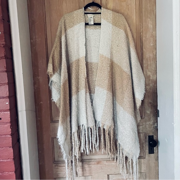 Free People Hampton Brushed Plaid Blanket Wrap One Size Pinkish/Tan - Picture 2 of 5